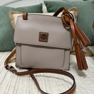 Dooney & Bourke Crossbody